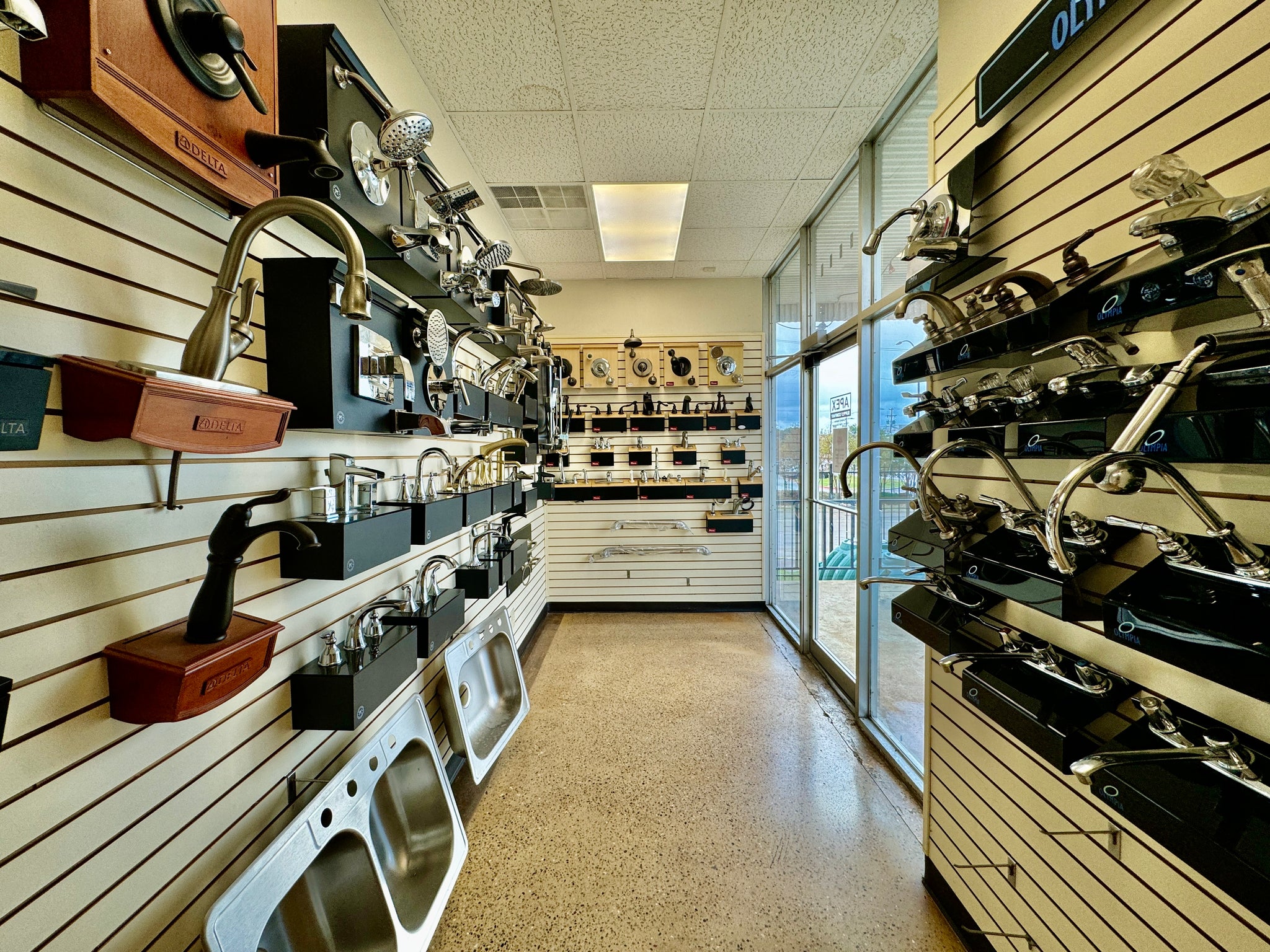 Sinks and Faucets sold at Apex Supply in Arlington Texas