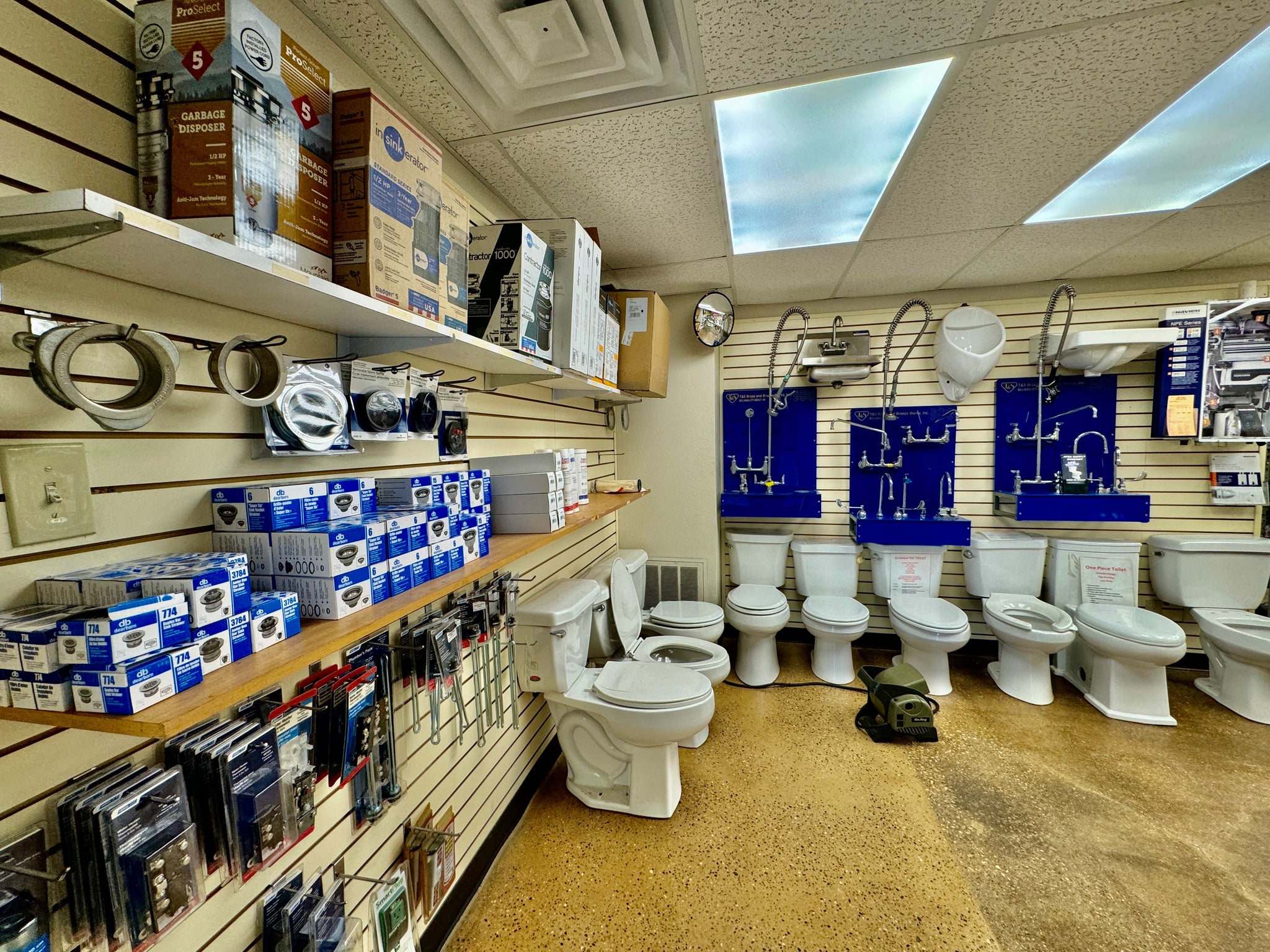 Toilets and Plumbing Supplies sold in Arlington at Apex Supply Company